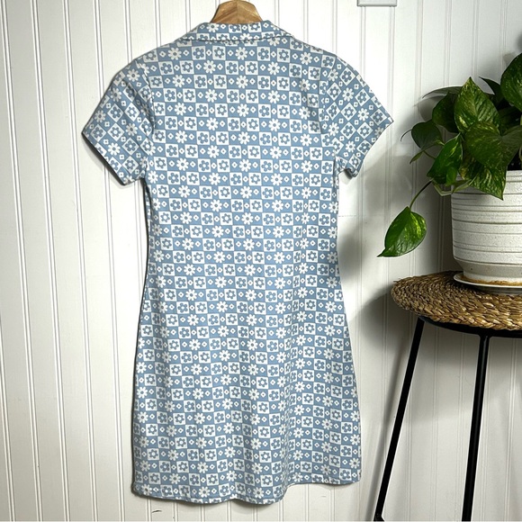 HOLLISTER California Cotton Shift Dress 70’s Retro Flower Power Print Size Small - Picture 6 of 11